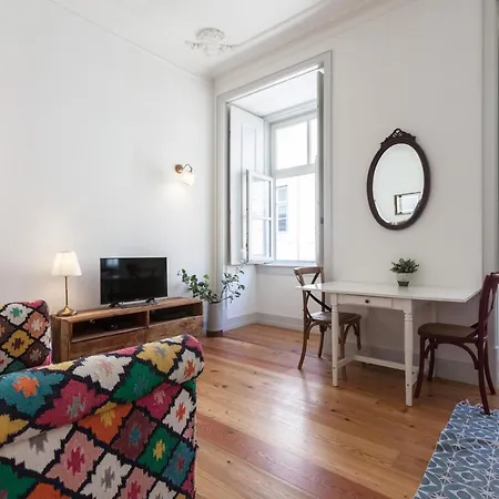 Flh Lux Baixa Flat - Historical Center Near Tejo River Лиссабон